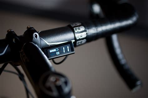 shimano di2 electronic shifting system